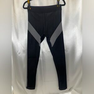 Fabletics thick leggings black/gray, L, never worn